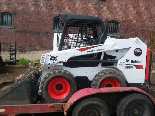 Bobcat Skid Loader S550