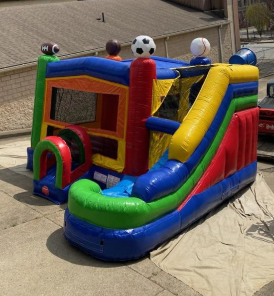 Sports castle jumper with slide